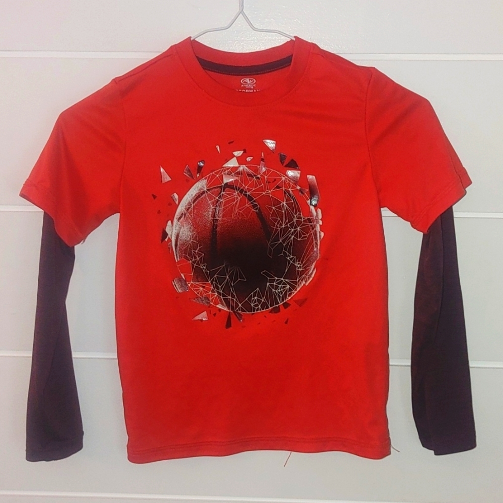 Builder for boys performance active tee size 6/7 long sleeve